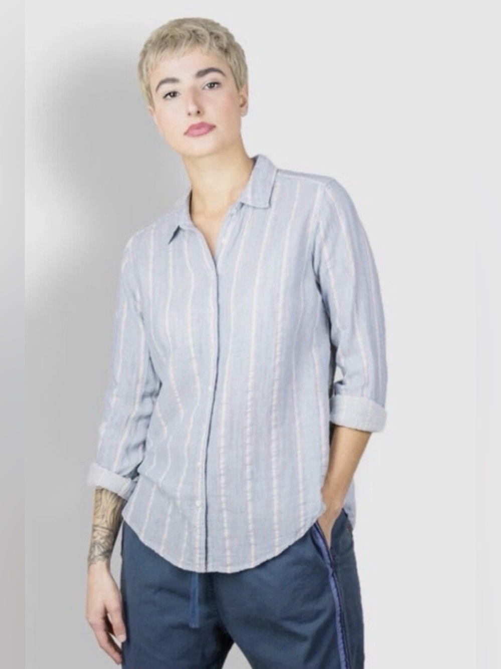 Xirena Scout Stripe Gauze Shirt in Seaside Blue